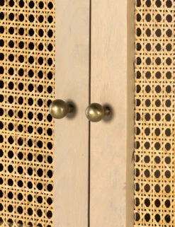 Islay Cabinet -VIAN Furniture Shop 109086 005 DET 6 PRODUCT