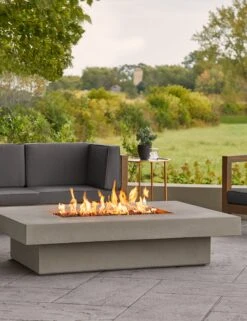 Pascual Fire Table -VIAN Furniture Shop 1581LP FLNT Lifestyle