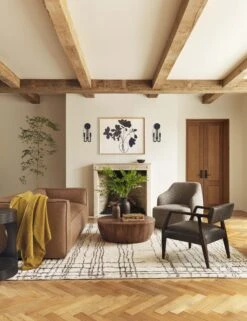 Graham Leather Sofa -VIAN Furniture Shop 20200909 fall cap 10618 l newest site crop