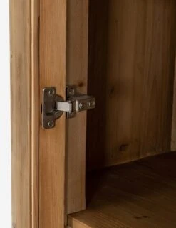 Andrade Curio Cabinet -VIAN Furniture Shop 224974 001 det 8