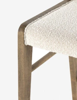 Hunter Bar And Counter Stool -VIAN Furniture Shop 225811 002 DET 4