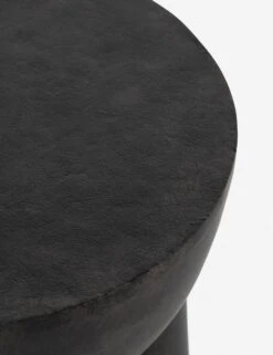 Lagos Side Table 24 Lagos Side Table -VIAN Furniture Shop 226639 001 DET 5