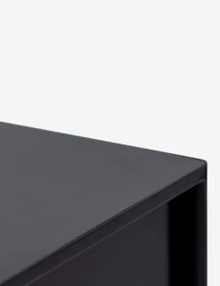 Mathus 5-Drawer Dresser -VIAN Furniture Shop 228013 001 DET 8