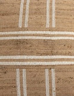 Maggie Floor Pillow -VIAN Furniture Shop 228241 001 DET 2