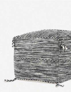 Liza Pouf -VIAN Furniture Shop 228918 001 DET 6