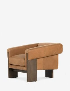 Paolo Accent Chair -VIAN Furniture Shop 229370 005 DET 1 16fd2c30 9295 48fc b38a 967d9b31e549