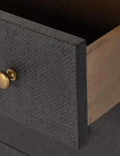 Darina Dresser -VIAN Furniture Shop 233278 001 DET 5