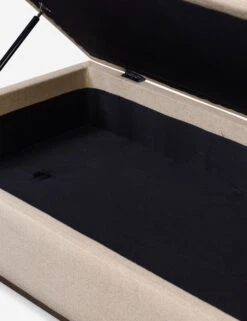 Boyce Ottoman -VIAN Furniture Shop 234865 001 DET 4