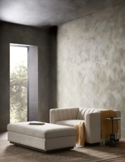 Boyce Ottoman -VIAN Furniture Shop 234865 001 ESS 2