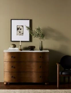 Amherst Dresser -VIAN Furniture Shop 238583 001 HOV 1