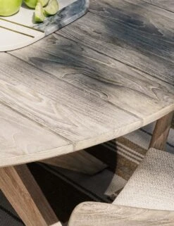 Rosetta Indoor / Outdoor Round Dining Table -VIAN Furniture Shop 51005874 4 LIFESTYLE