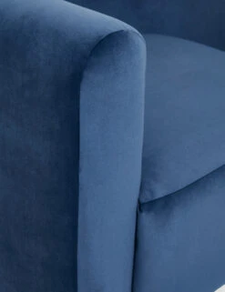 Kennard Accent Chair -VIAN Furniture Shop BarryChair pendingL Gname 1176