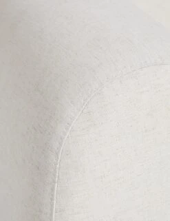 Harlowe Swivel Chair -VIAN Furniture Shop HarloweSwivelChair A07600029 2774 1