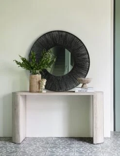 Luna Console Table -VIAN Furniture Shop Lounge MirrorVignette 12056 Ver2 SITECROP 2