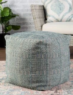 Tindra Indoor / Outdoor Pouf -VIAN Furniture Shop RNK01 1