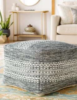 Orev Square Pouf -VIAN Furniture Shop etpf003 styleshot 201 625d2be2 b91d 41e4 a964 988d79f2ecfd